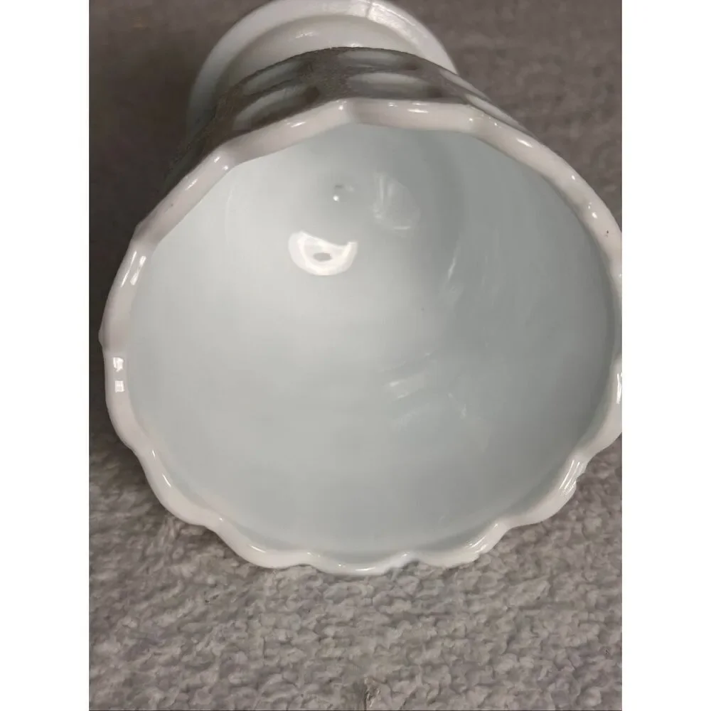 Vintage E.O. Brody Co. Thumbprint White Milk Glass Vase/Cleveland, Ohio